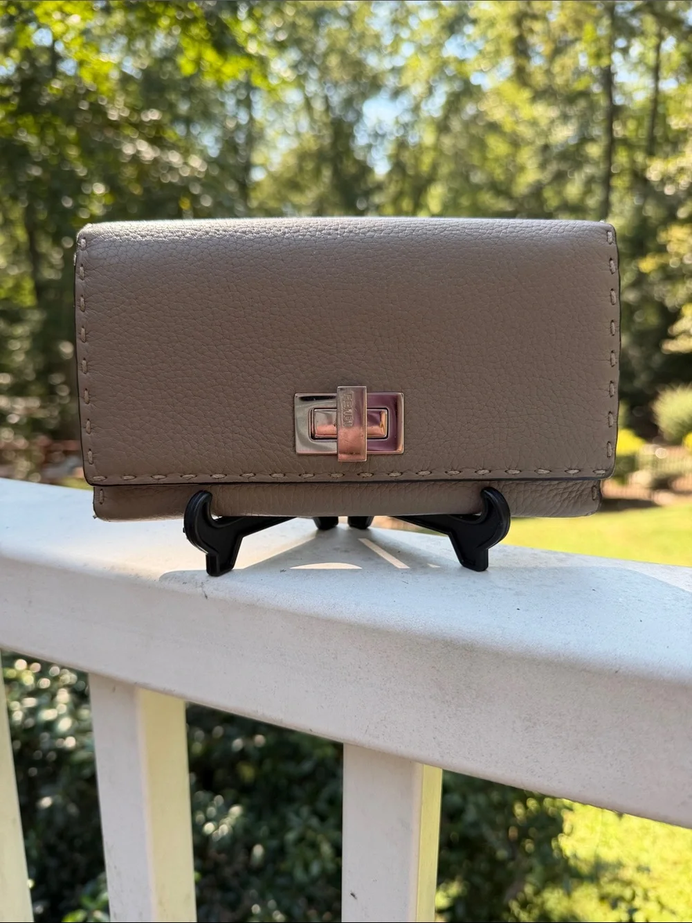 Fendi PEEKABOO CUOIO ROMA CORDA Taupe Leather Snap Wallet COA